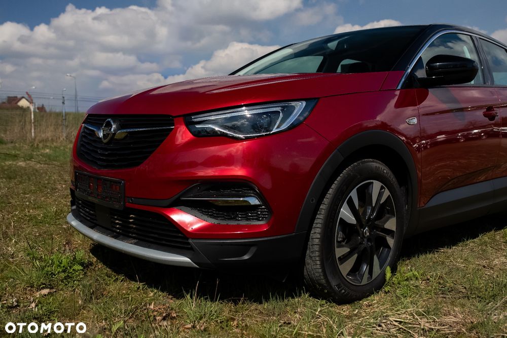 Opel Grandland X 1.2 Start/Stop Business Elegance - 10