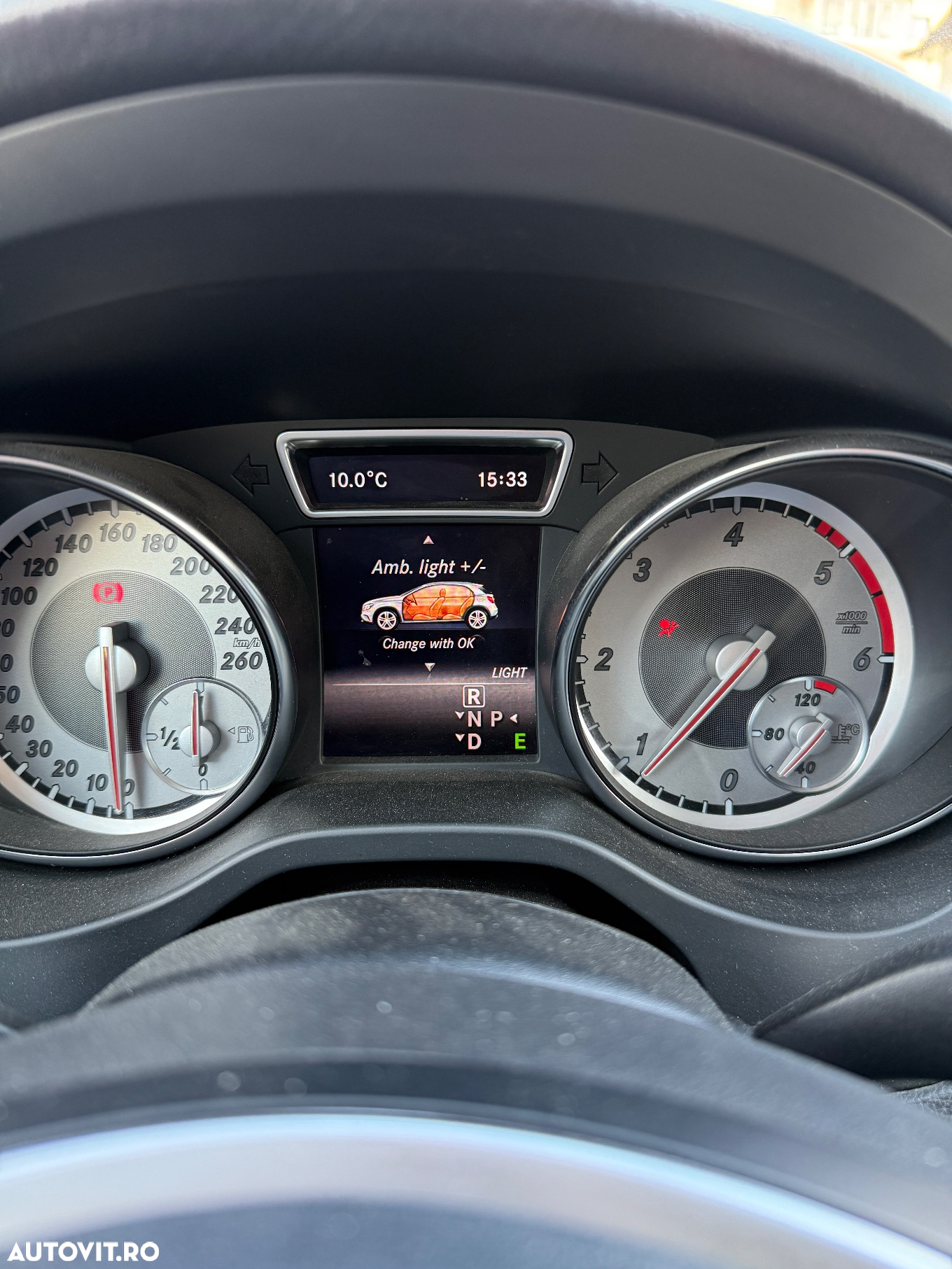 Mercedes-Benz GLA 180 (CDI) d 7G-DCT - 19