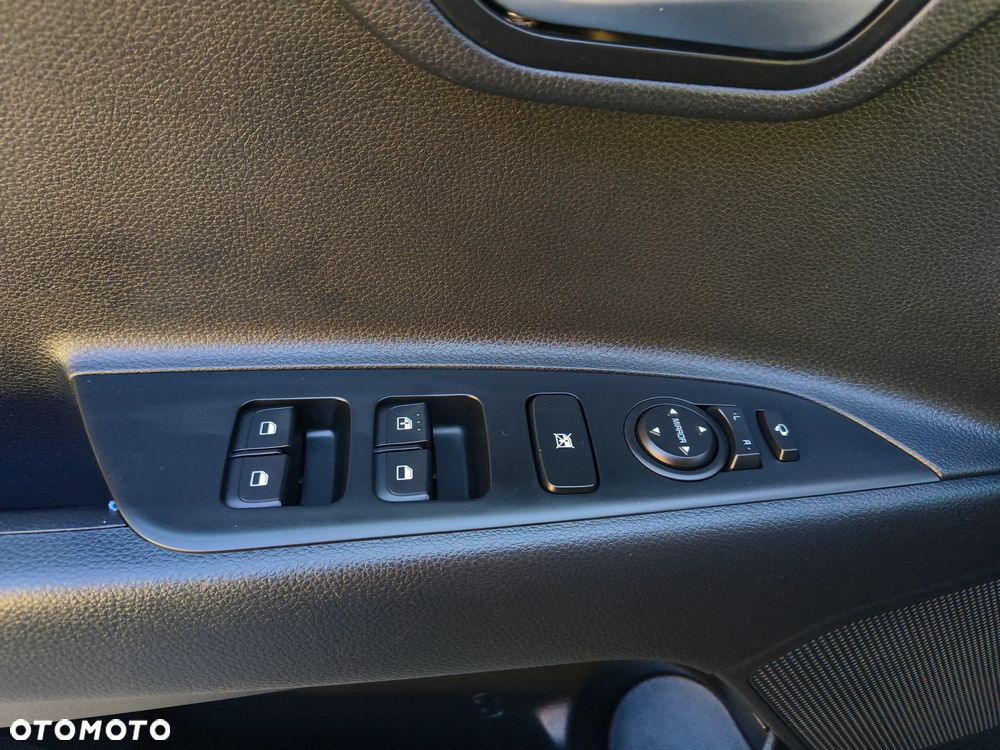Kia Stonic 1.2 L Business Line - 33