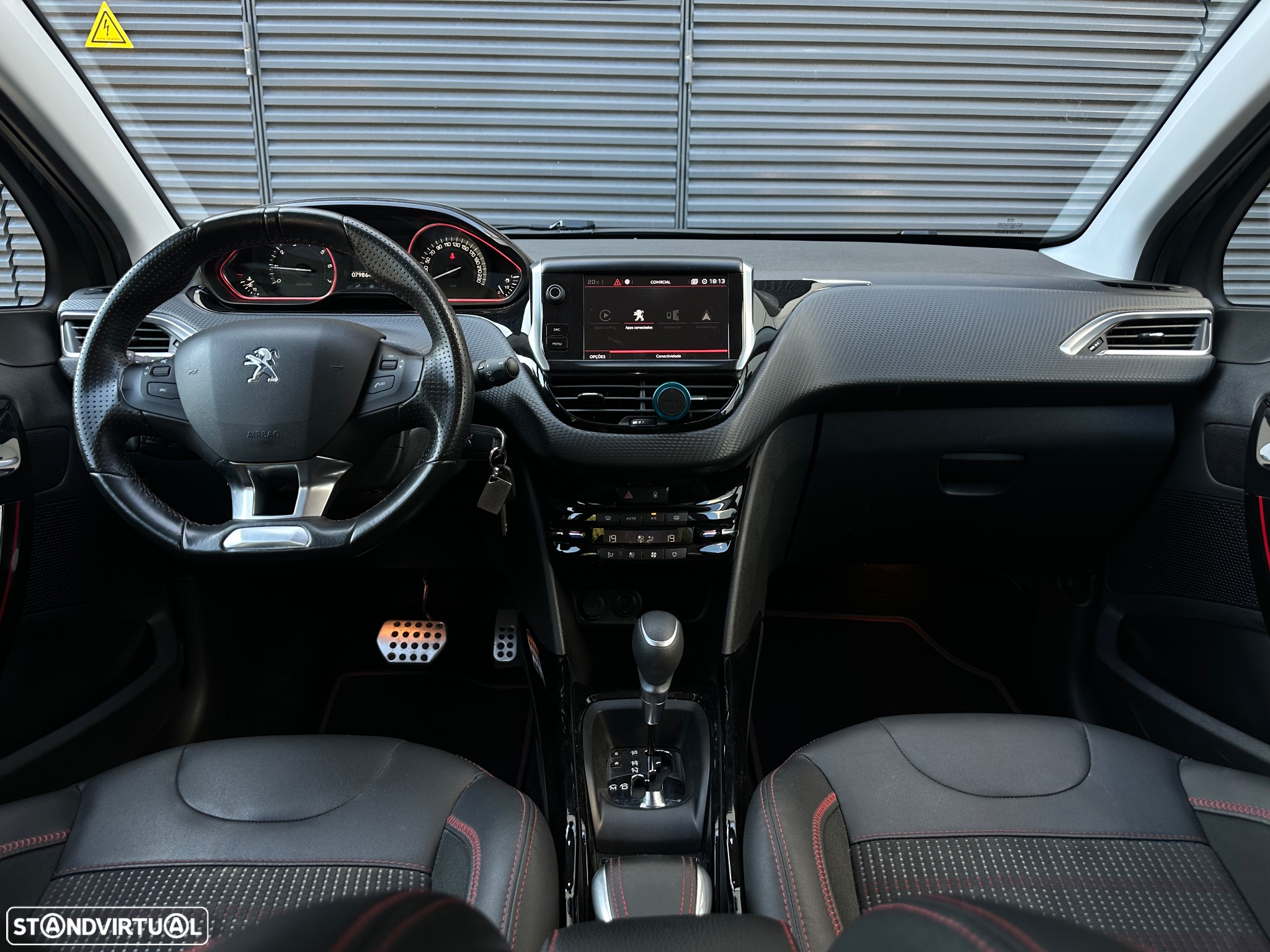 Peugeot 2008 PureTech 110 Stop&Start EAT6 GT-Line Edition - 22