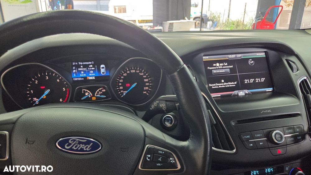 Ford Focus - 7