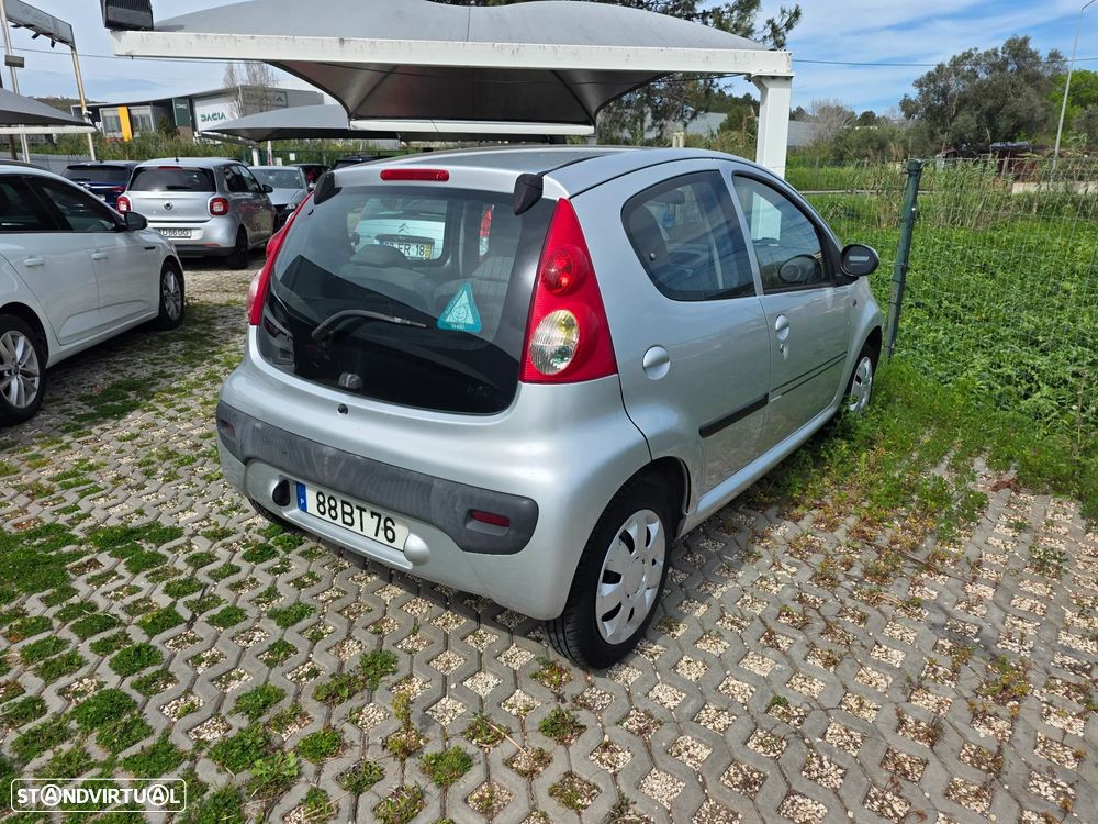 Peugeot 107 1.0 RC Line - 4