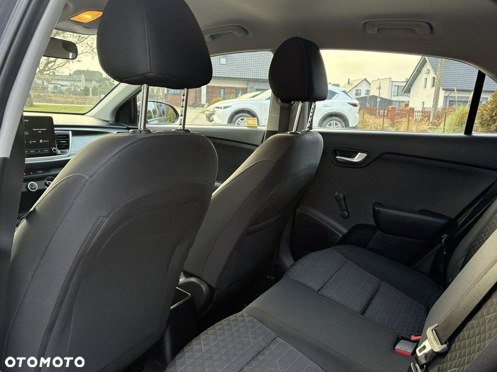 Kia Rio 1.0 T-GDI L Business Line - 11