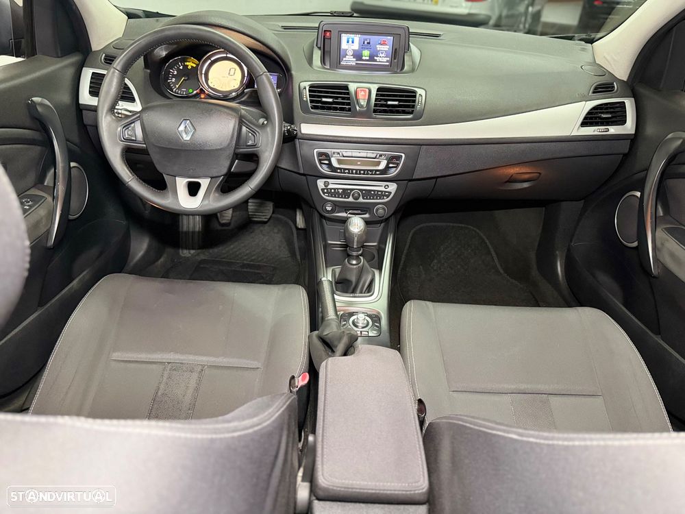 Renault Mégane 1.5 dCi Dynamique S - 16