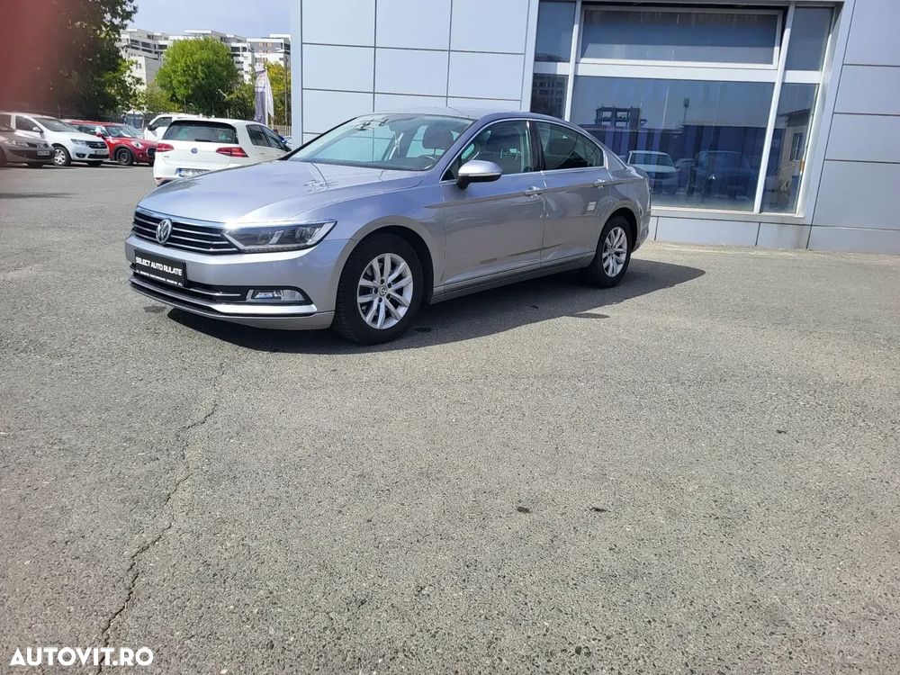 Volkswagen Passat Variant 2.0 TDI DSG 4Motion Comfortline - 4