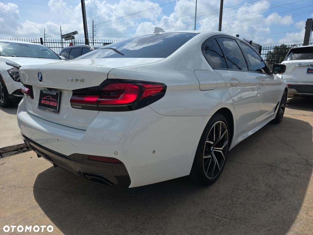 BMW Seria 5 530i M Sport Edition - 4