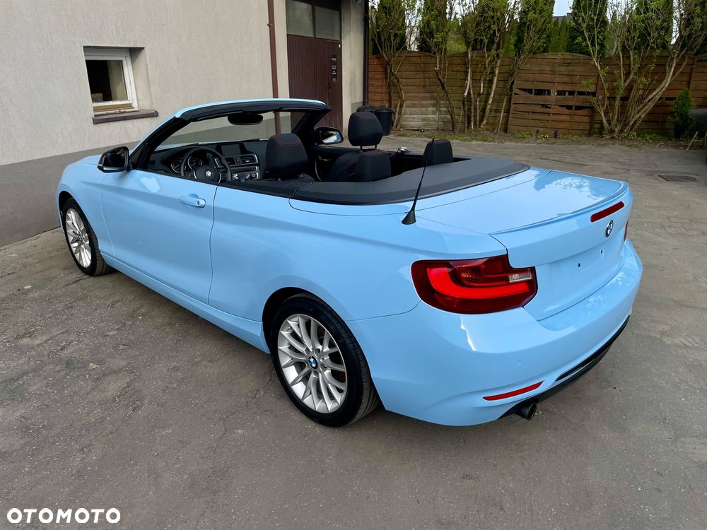 BMW Seria 2 220i Sport Line - 11