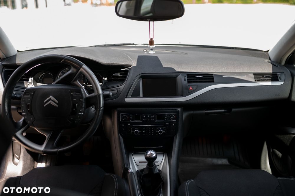 Citroën C5 2.0i 16V Confort Equilibre Navi - 6