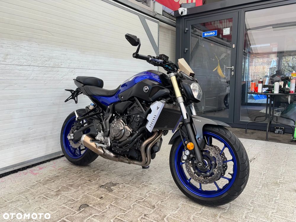 Yamaha MT - 15
