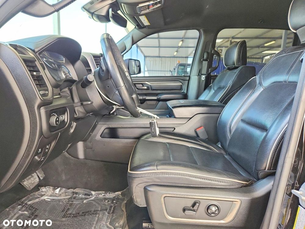 RAM 1500 5.7 Crew Cab Limited - 7
