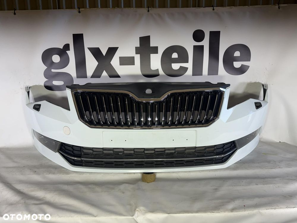 Skoda SuperB III Zderzak Przód Przedni Sprysk LF9E 15-19 3V0807221 - 1