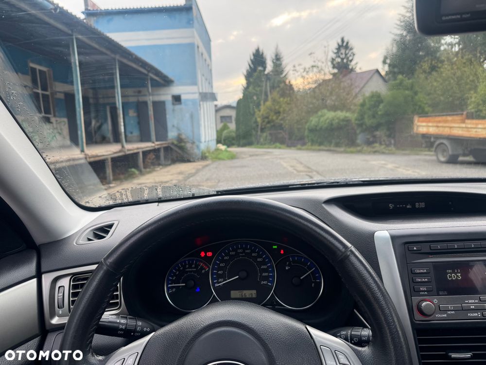 Subaru Forester 2.0 i Exclusive - 12