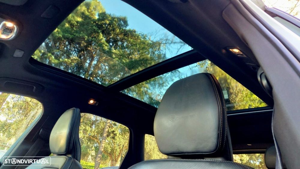 Volvo XC 60 2.0 T8 PHEV R-Design AWD - 14