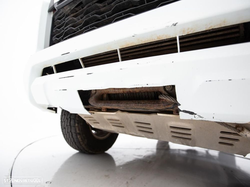 Mitsubishi L200 - 15