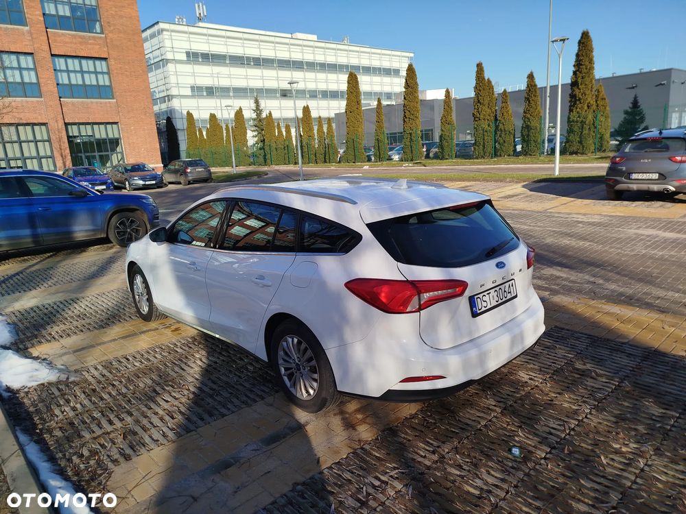 Ford Focus SW 1.0 EcoBoost S&S TITANIUM STYLE - 6