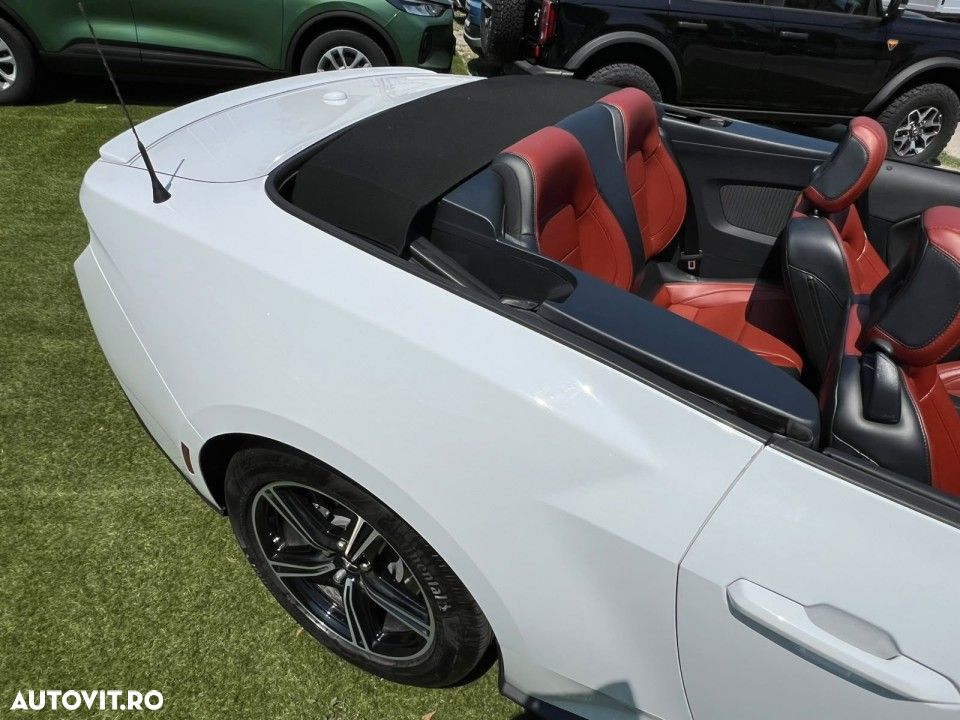 Ford Mustang - 27