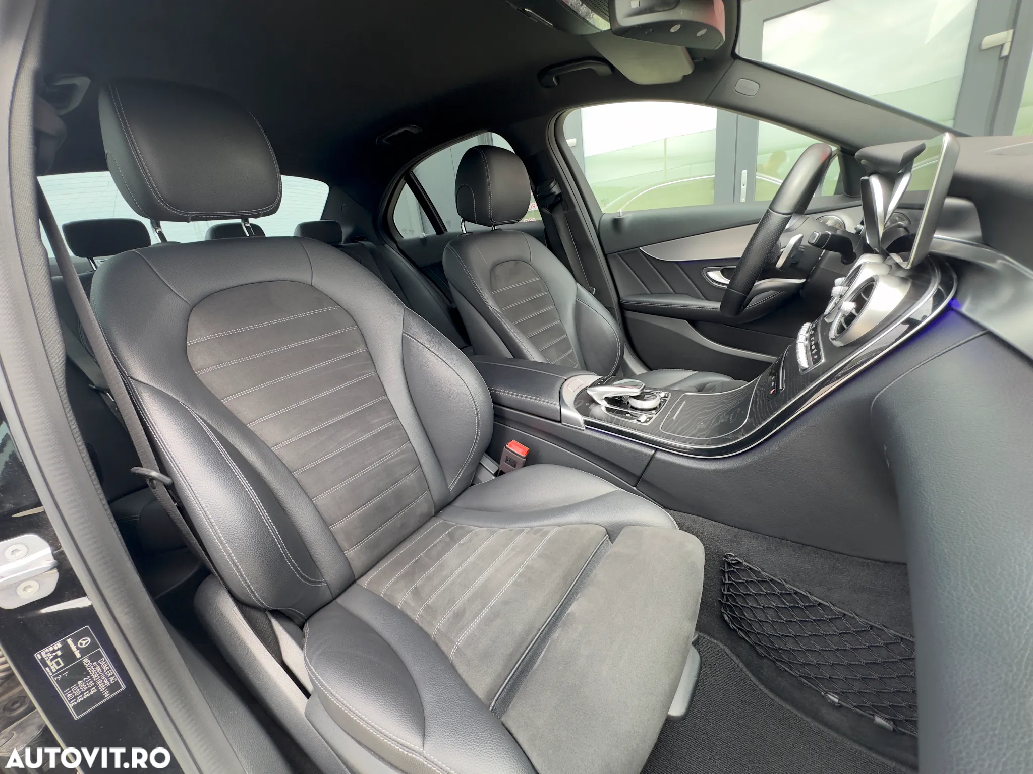 Mercedes-Benz C 300 Aut. - 33