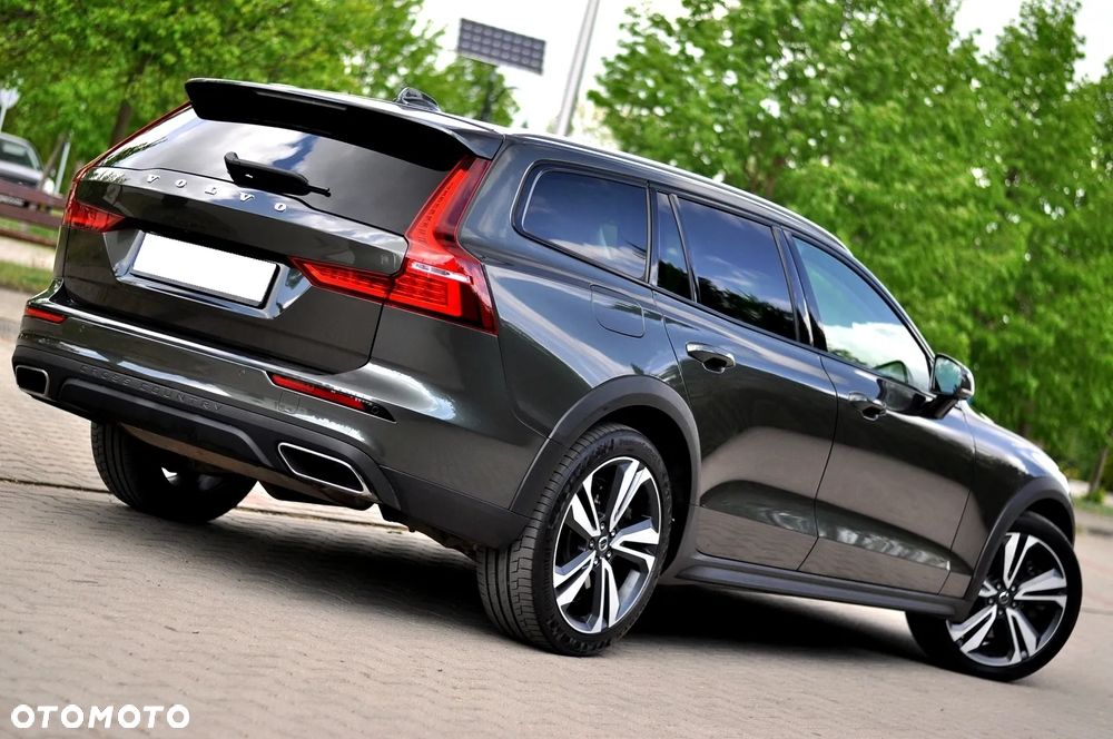 Volvo V60 Cross Country D4 Geartronic Pro - 13
