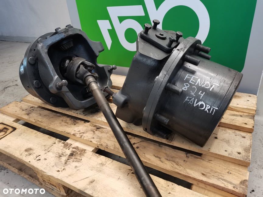 Zwolnica Zwrotnica Półoś Fendt 824 Vario - 2