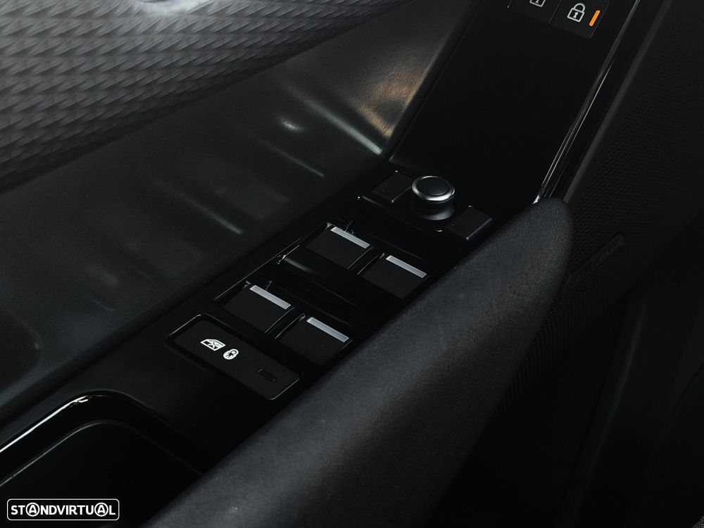 Land Rover Range Rover Velar 2.0 P400e AWD Dynamic SE - 24