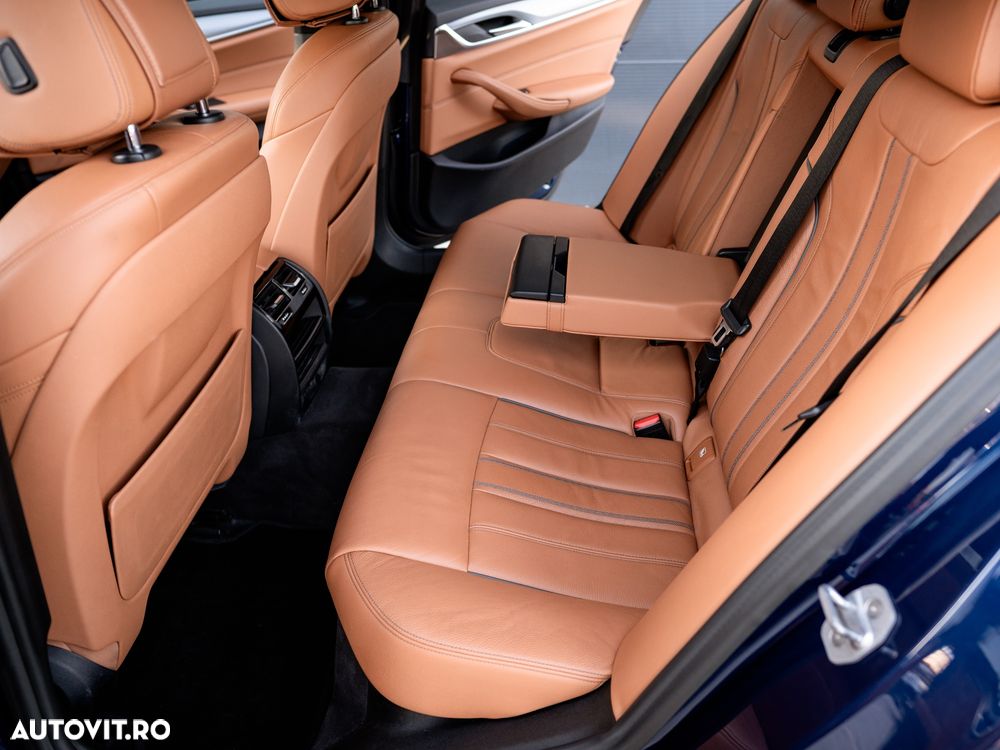 BMW Seria 5 520d Aut. M Sport Edition - 26