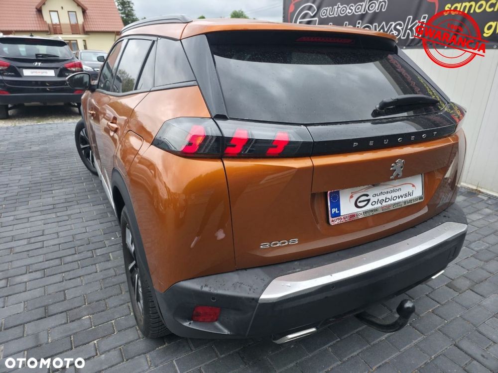 Peugeot 2008 - 8