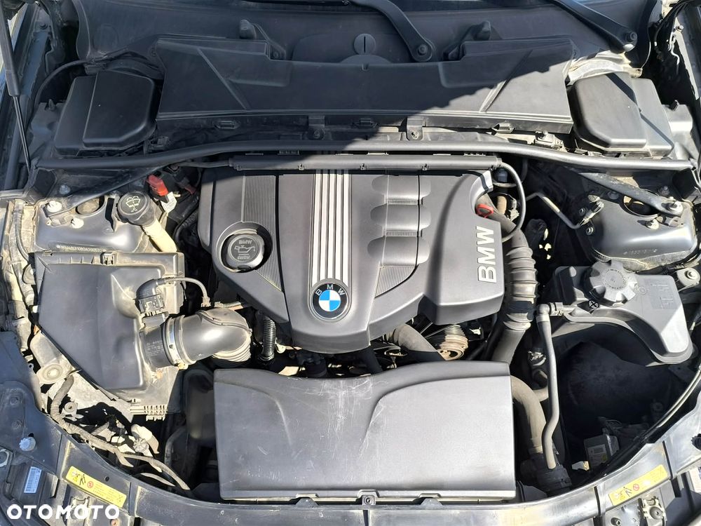 BMW Seria 3 320d DPF - 25