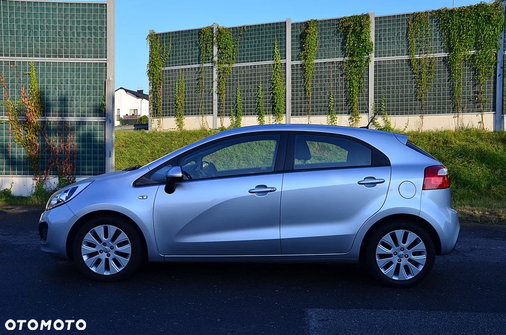 Kia Rio - 3