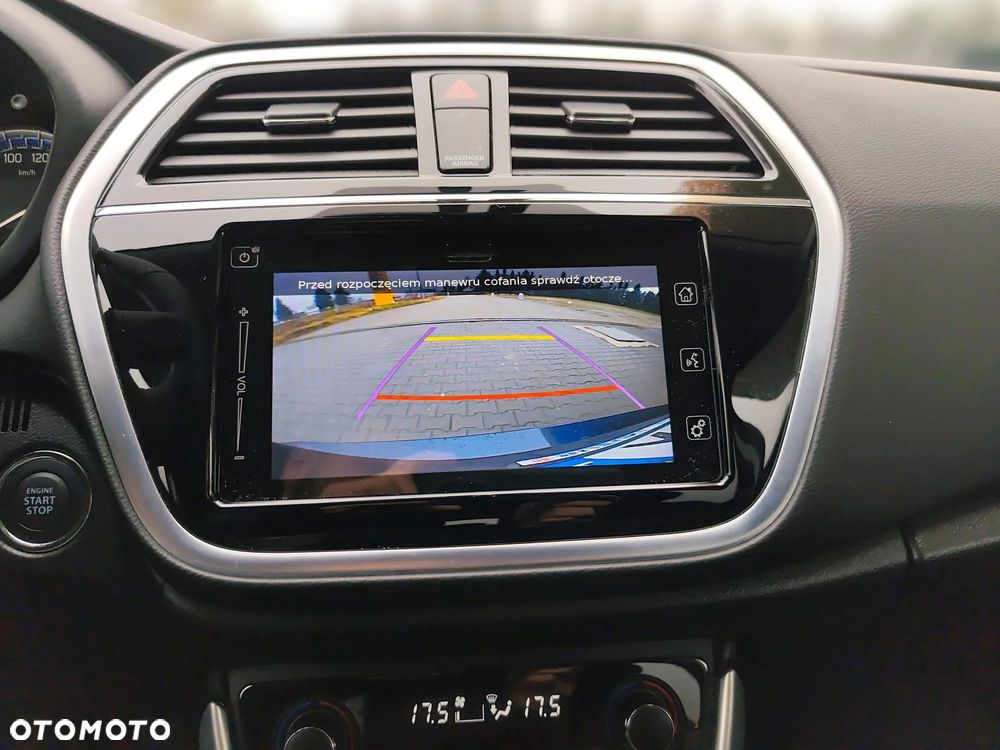 Suzuki SX4 S-Cross 1.0 T Premium - 23