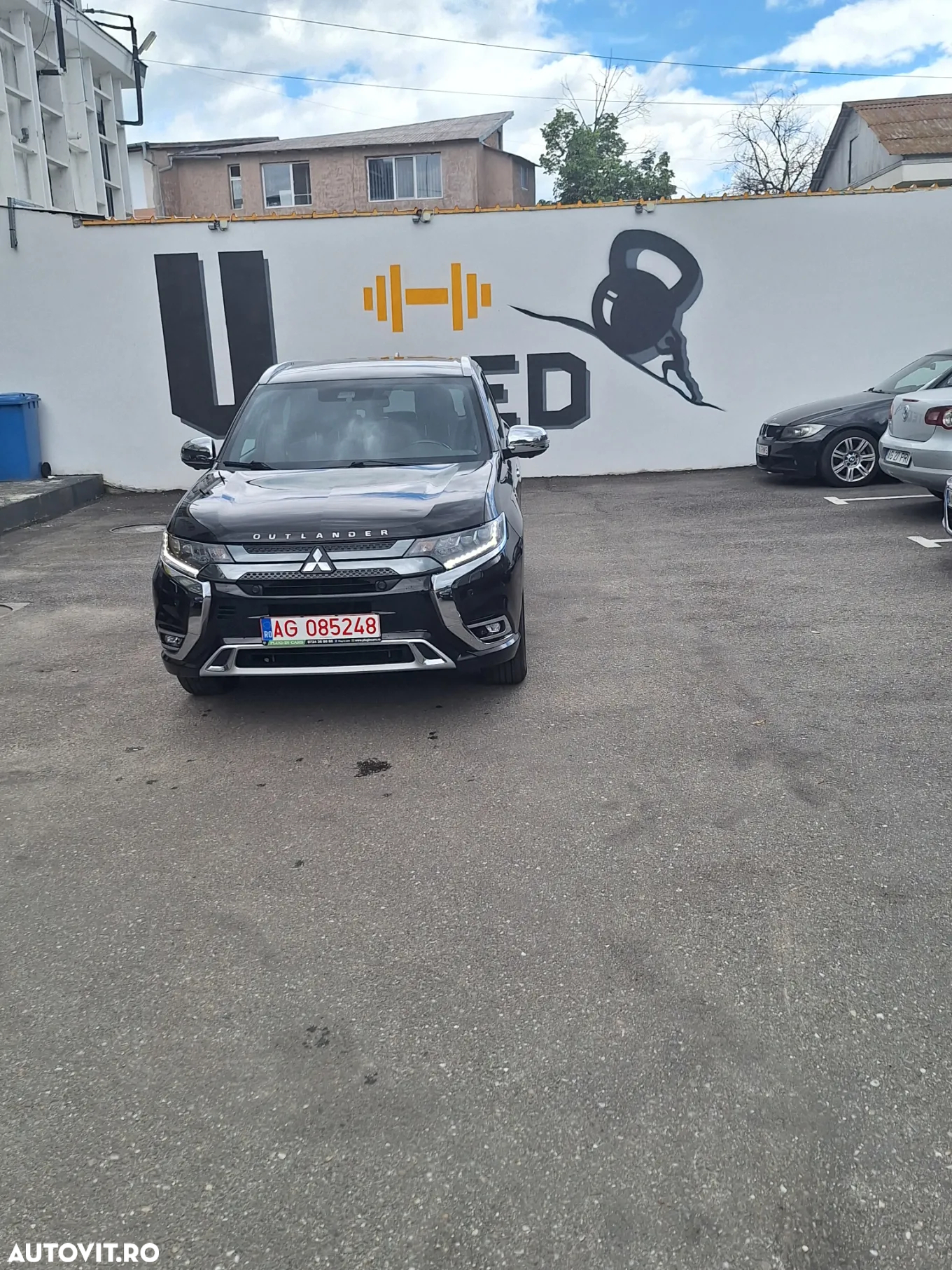 Mitsubishi Outlander 2.4 4WD Plug-In Hybrid Top - 8