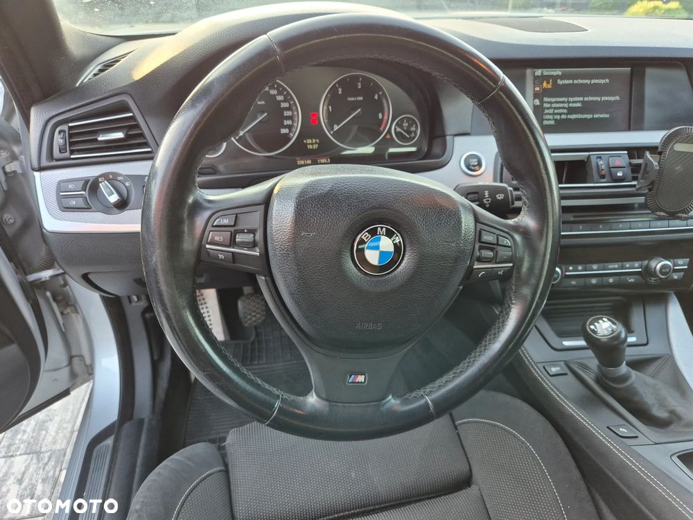 BMW Seria 5 - 26
