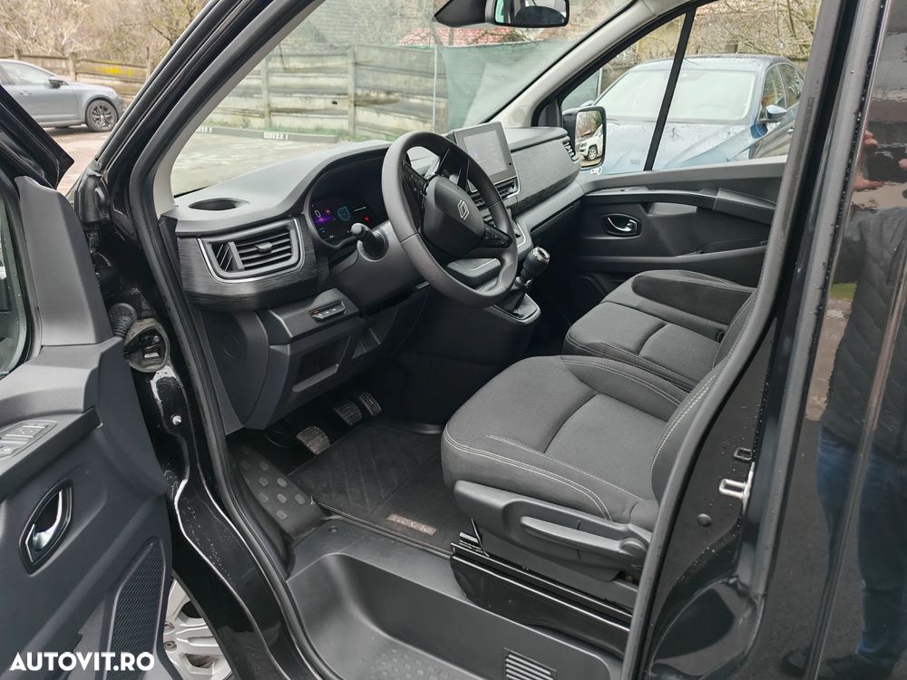 Renault Trafic 2.0 Blue dCi 110 S&S L1 8+1 Zen - 10