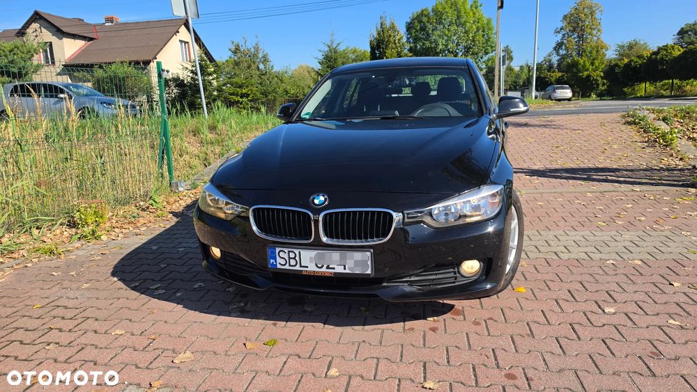 BMW Seria 3 - 33