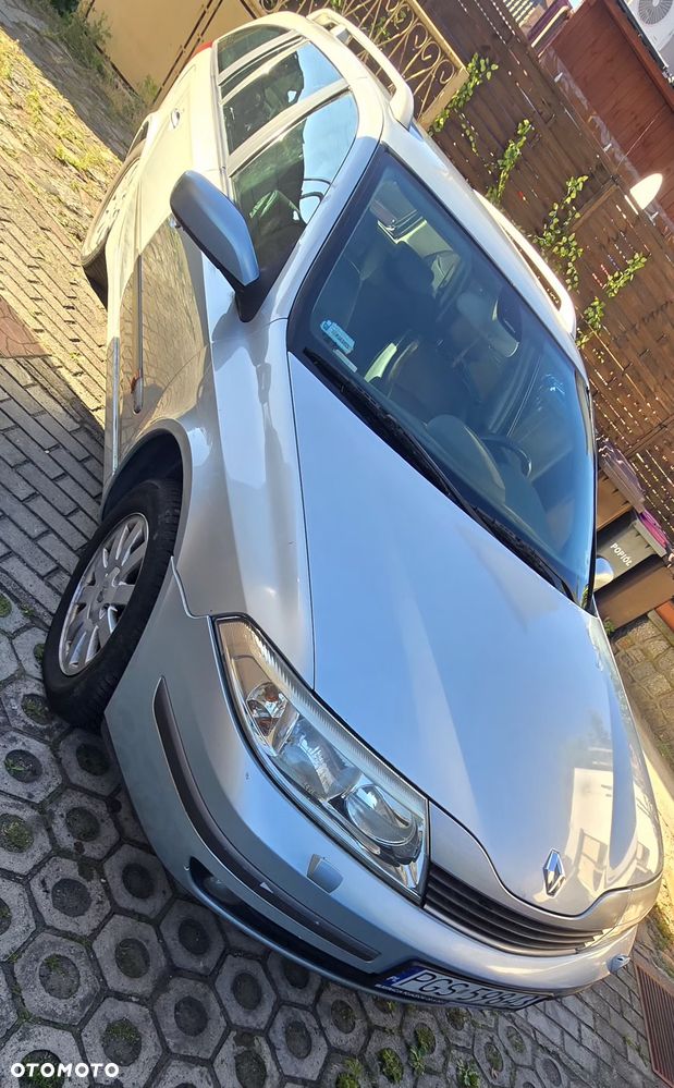 Renault Laguna - 1