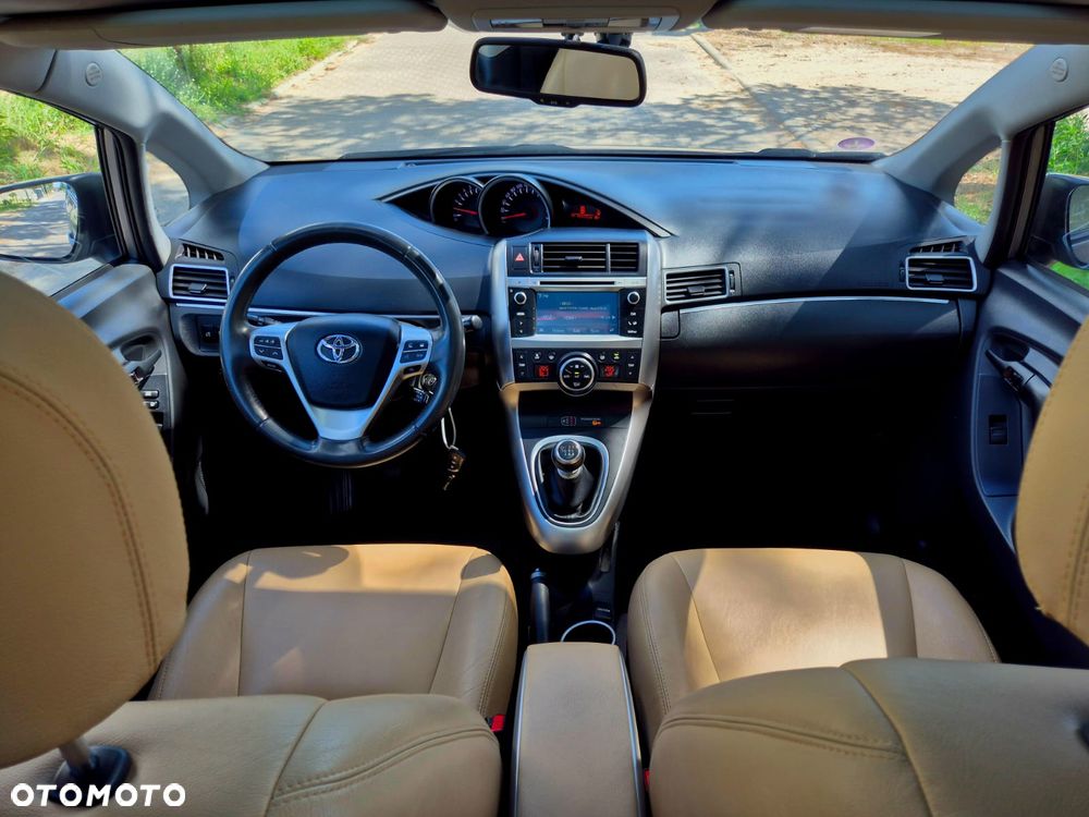 Toyota Verso 1.6 5-Sitzer Comfort - 12