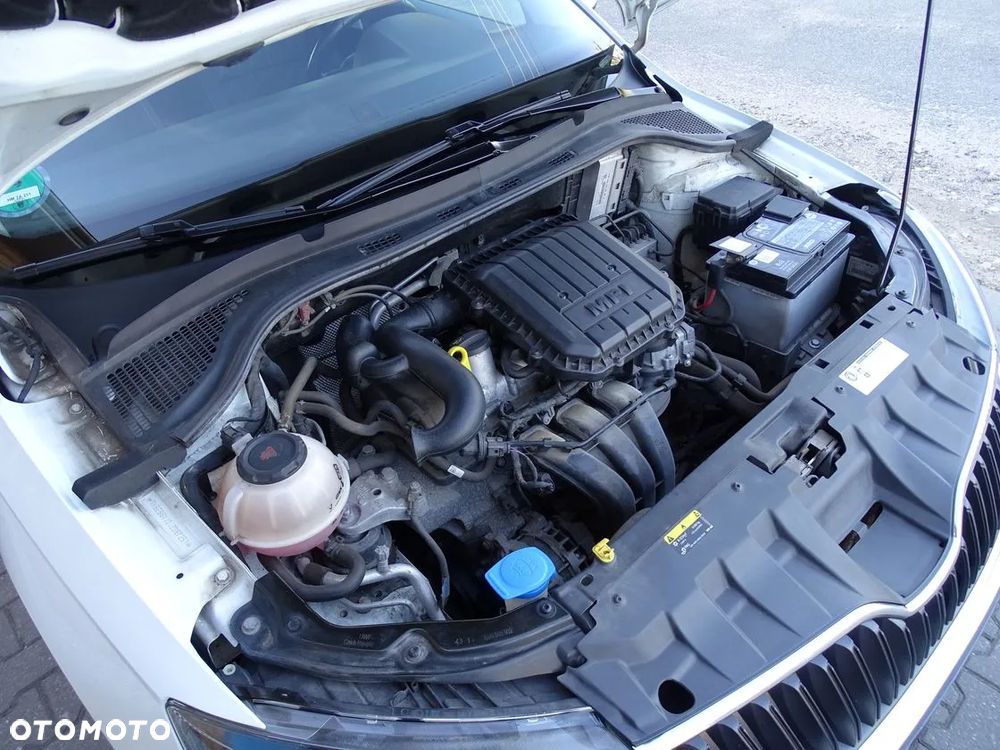 Skoda Fabia 1.0 MPI Clever - 35