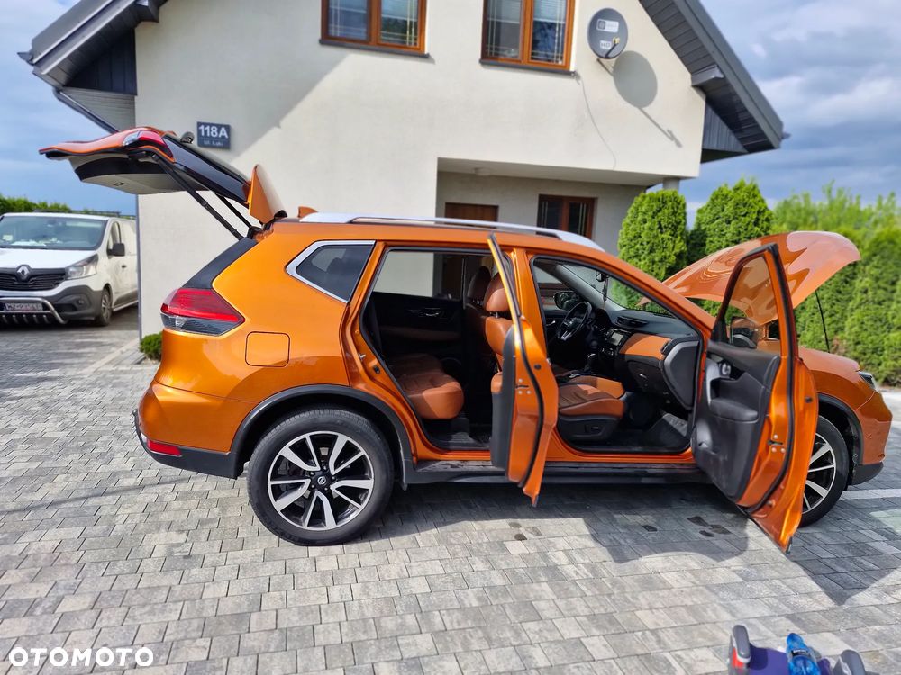 Nissan X-Trail 2.0 dCi Tekna Xtronic 4WD - 2