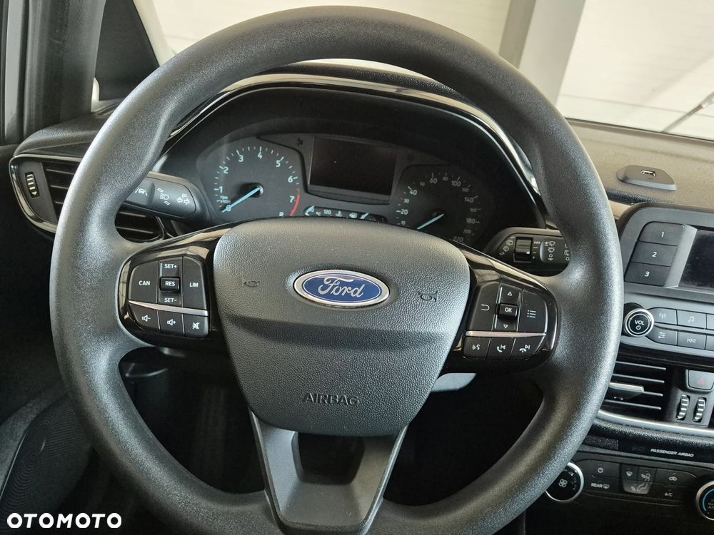 Ford Fiesta 1.1 Trend - 27