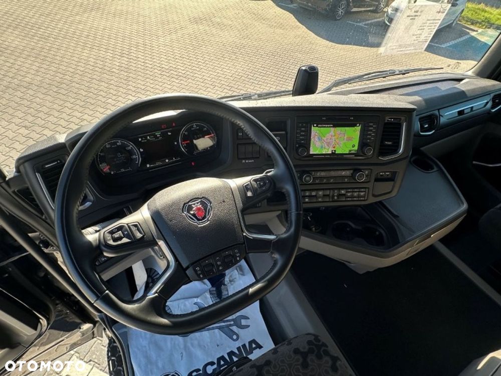 Scania R 460 A4x2NA - 11