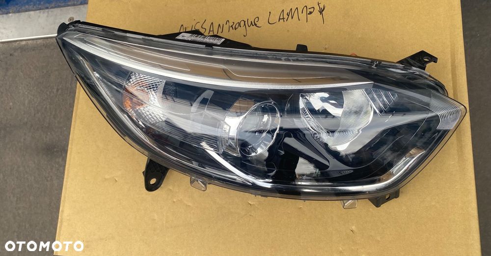 RENAULT Captur 1 I  13-19r kompletna LAMPA PRZEDNIA PRAWA REFLEKTOR PRAWY PRZÓD soczewka EUROPA  260102734R Wwa - 2