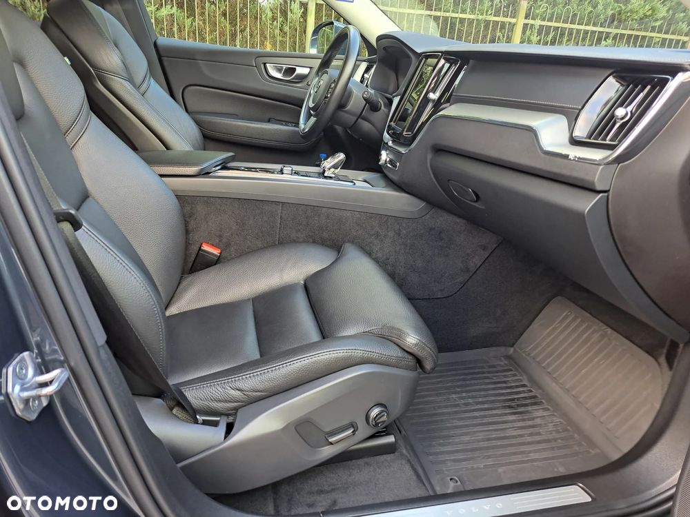 Volvo XC 60 B4 B Inscription - 23