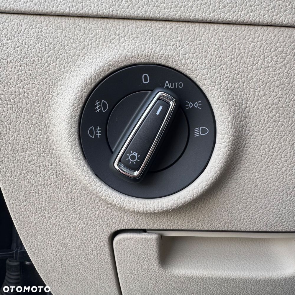 Skoda Superb 2.0 TSI Style DSG - 22