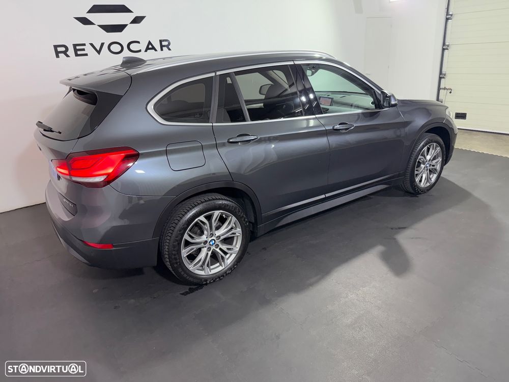 BMW X1 16 d sDrive Line Sport - 7