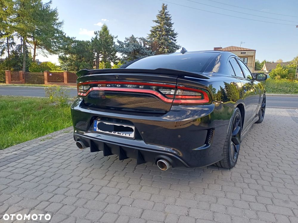 Dodge Charger Automatik SRT 392 - 18