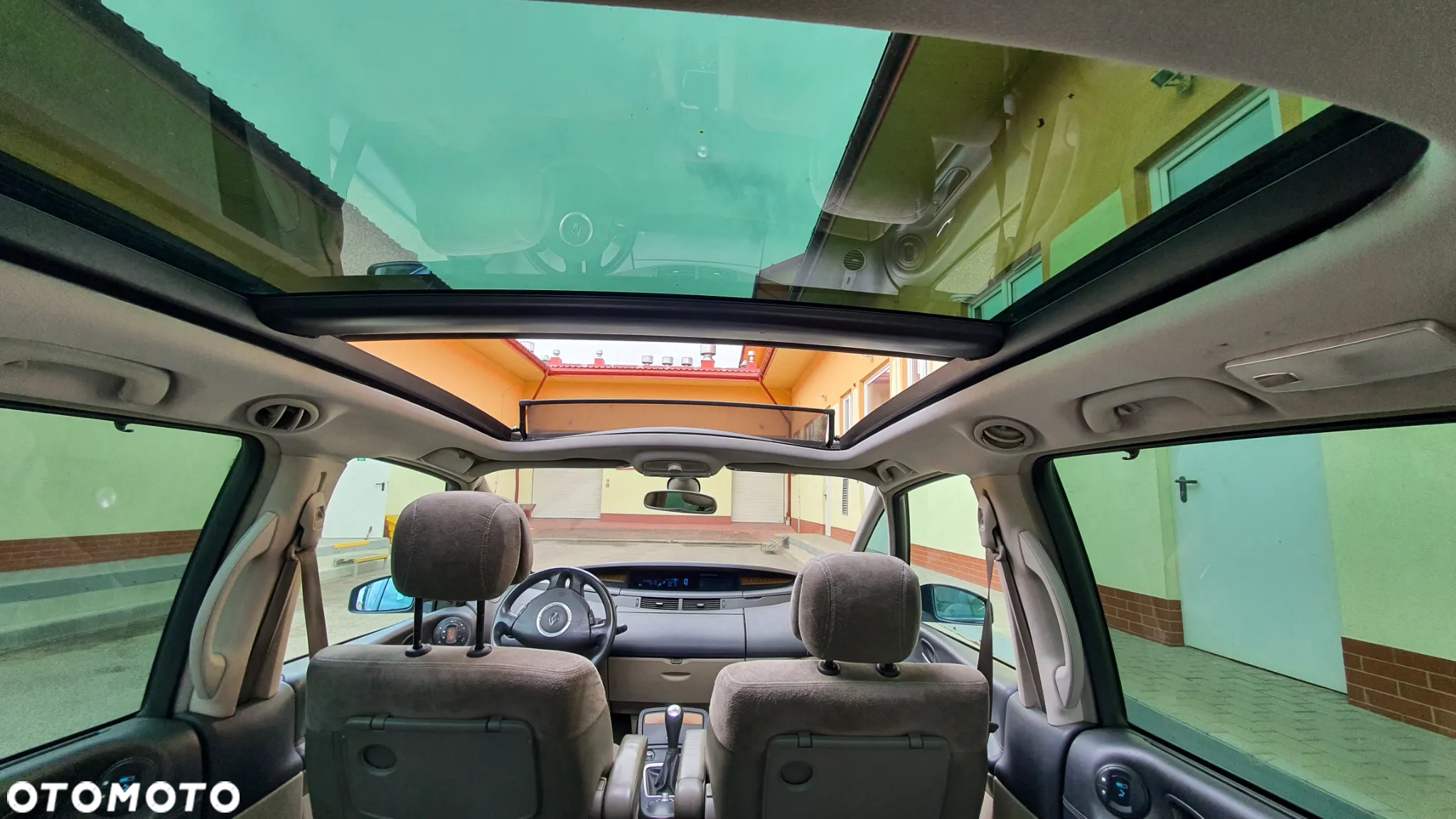 Renault Espace 3.5 V6 Initiale - 8