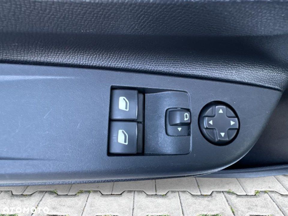 Opel Corsa - 19