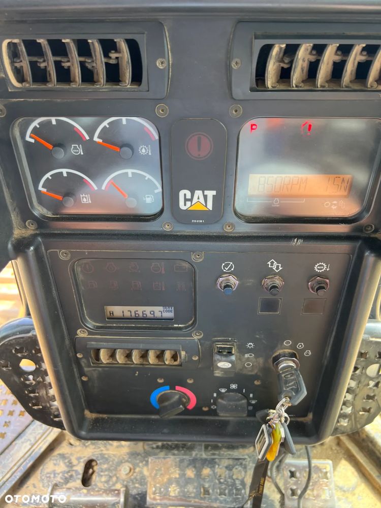 Caterpillar D6N LPG - 5