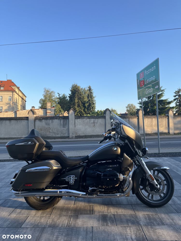 BMW R - 1