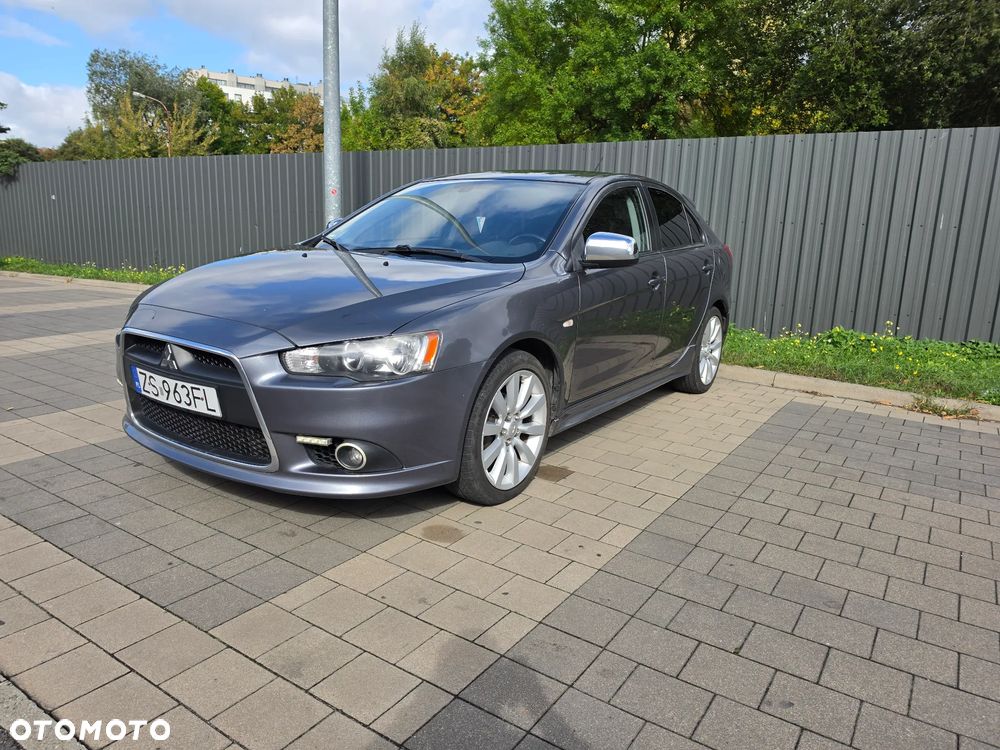 Mitsubishi Lancer 2.0 DID Intense - 2