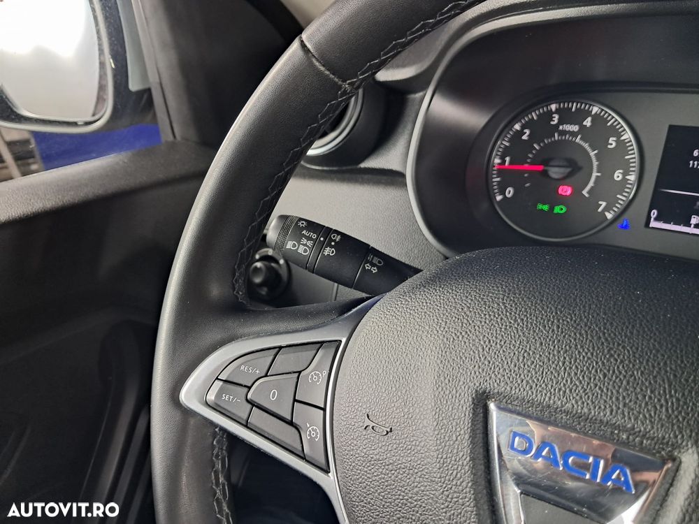 Dacia Duster 1.5 Blue dCi 4WD Comfort - 15